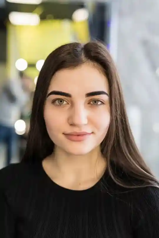 Sophia Martinez, Head of Digital, TrendyCart Sophia Martinez, Head of Digital, TrendyCart