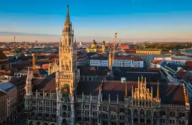 Munich, DE